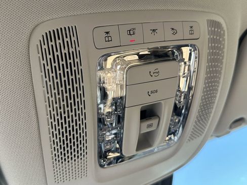 New 2026 Mercedes-Benz GLS 450 4MATIC image 34