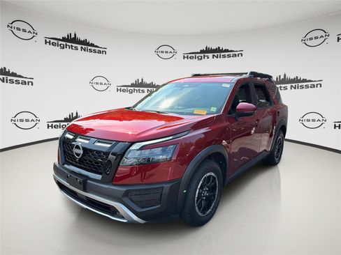 Used 2023 Nissan Pathfinder Rock Creek AWD/4WD image 2