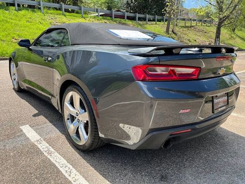 Used 2017 Chevrolet Camaro SS RWD image 35
