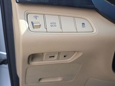 Used 2014 Hyundai Azera Limited w/ Option Group 02 image 36