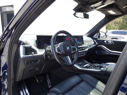 Used 2024 BMW X7 M60i w/ Executive Package AWD/4WD image 11