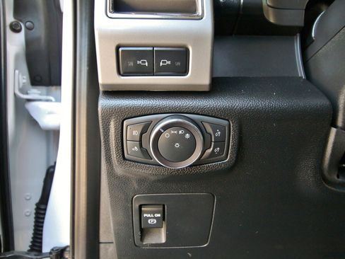 Used 2020 Ford F150 XL w/ Equipment Group 101A Mid image 26