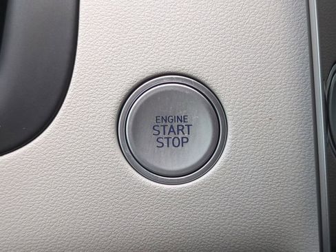 Used 2023 Hyundai Tucson Limited image 25