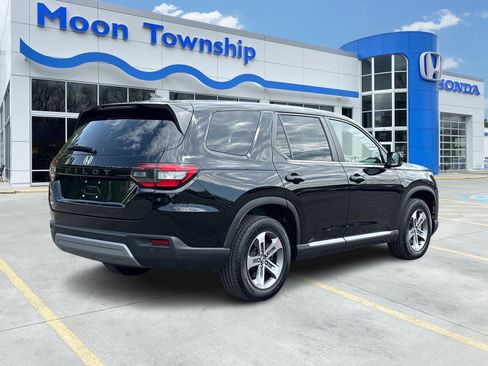 Used 2024 Honda Pilot EX-L image 6