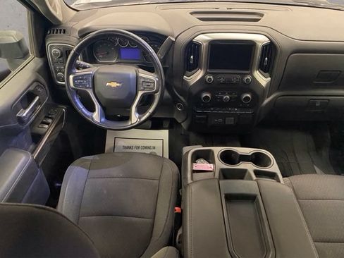 Used 2022 Chevrolet Silverado 3500 LT w/ Convenience Package AWD/4WD image 2