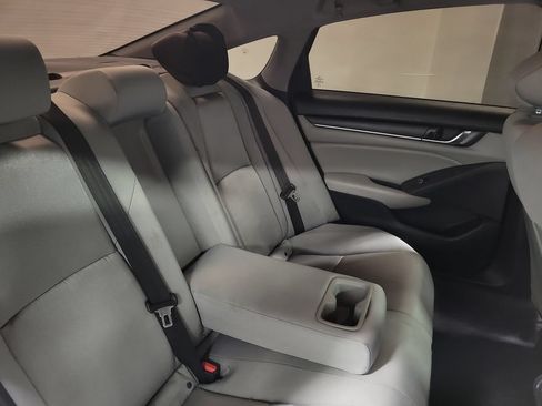 Used 2019 Honda Accord Hybrid image 29