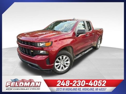 Used 2021 Chevrolet Silverado 1500 Custom w/ LPO, Dark Essentials Package AWD/4WD image 1