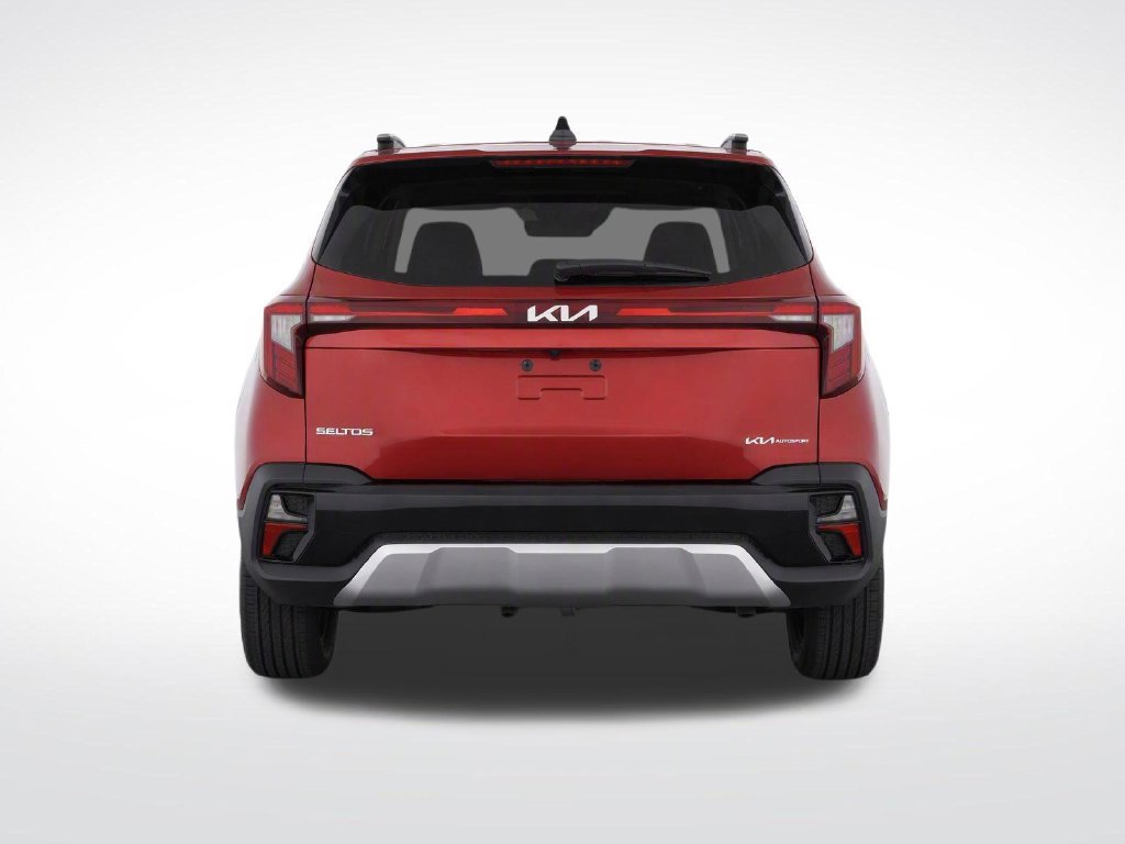 Used 2025 Kia Seltos S FWD image 6