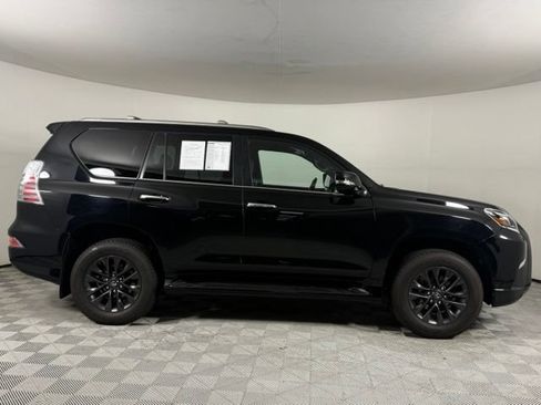 Used 2023 Lexus GX 460 Premium w/ Premium Package AWD/4WD image 8