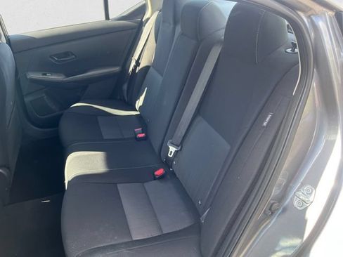 Used 2024 Nissan Sentra SV FWD image 13