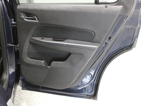 Used 2017 Chevrolet Equinox LT w/ Convenience Package FWD image 33