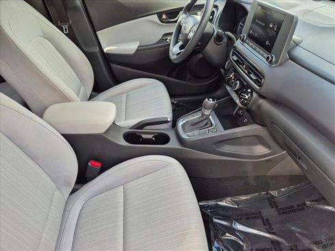 Used 2022 Hyundai Kona SEL FWD image 19