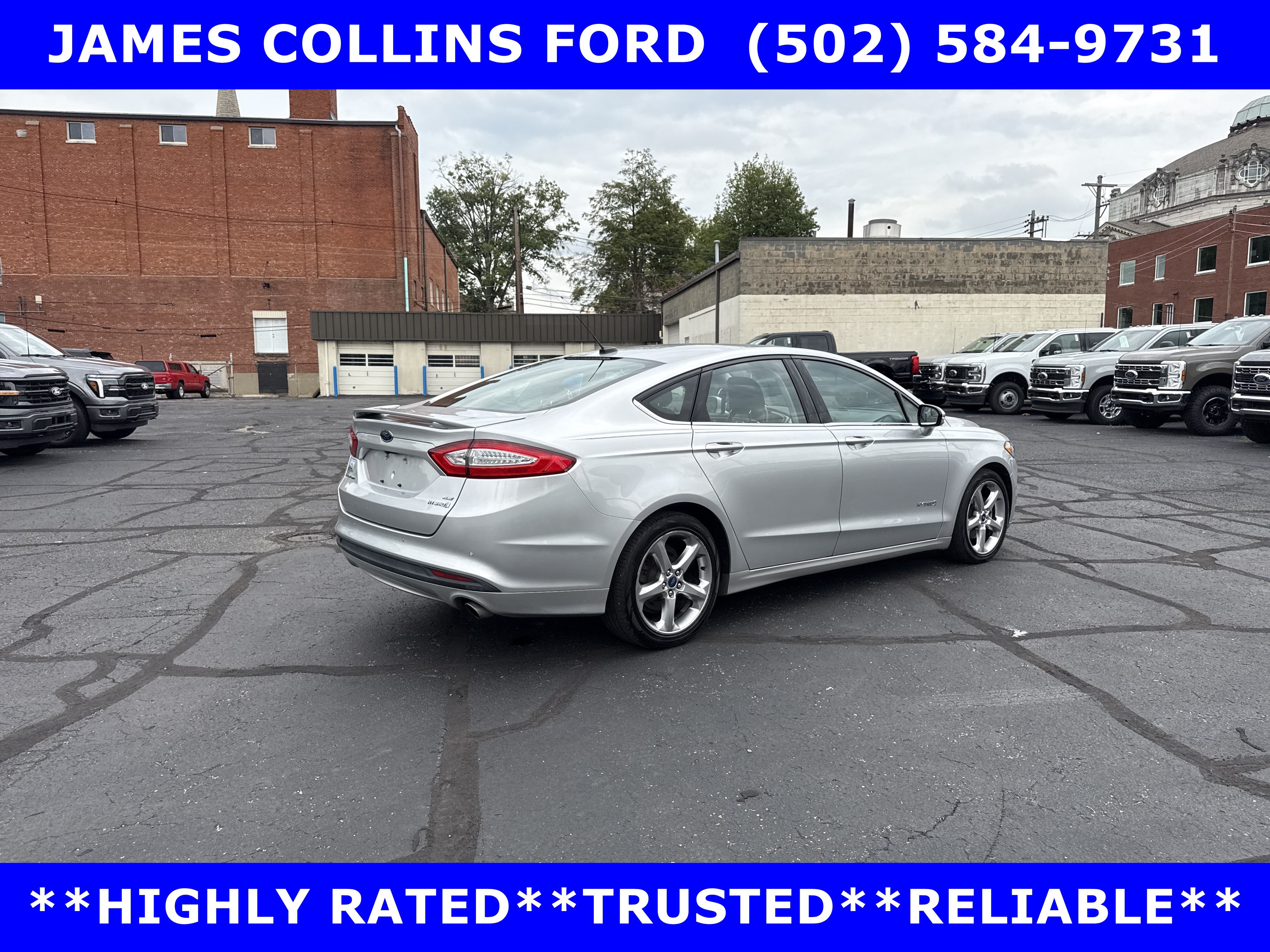 Used 2013 Ford Fusion SE FWD image 6