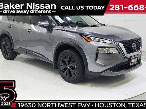 Certified 2023 Nissan Rogue SV image 1