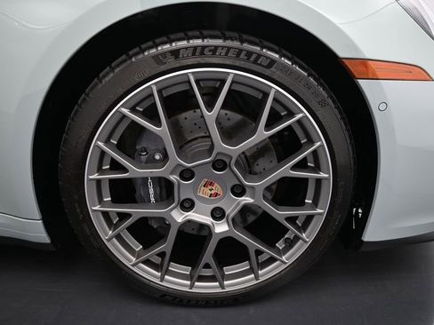 Certified 2025 Porsche 911 Carrera image 10