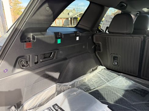 New 2026 Subaru Outback Touring image 34