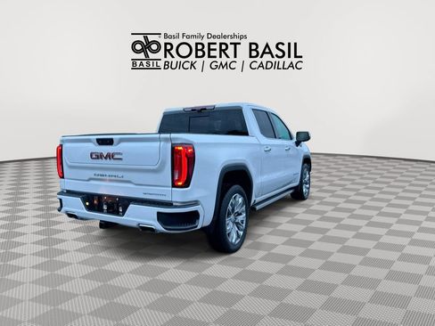 Used 2023 GMC Sierra 1500 Denali w/ Denali Reserve Package AWD/4WD image 8