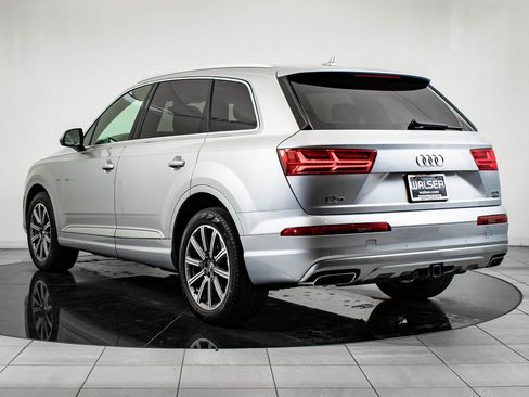 Used 2018 Audi Q7 3.0T Prestige w/ Prestige Package image 6