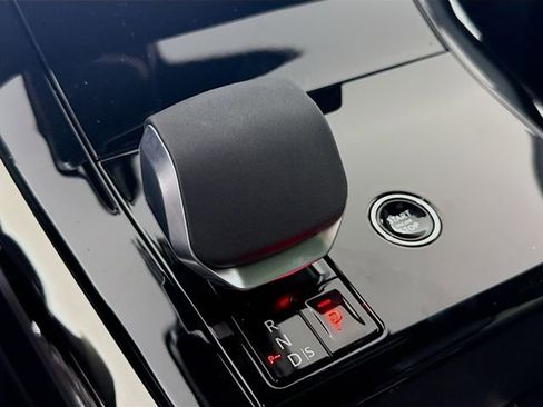 New 2026 Land Rover Range Rover Sport SE AWD/4WD image 19