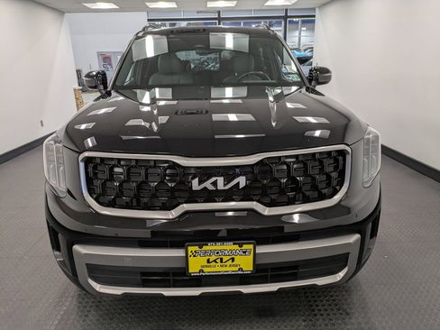 Used 2023 Kia Telluride EX X-Line image 2