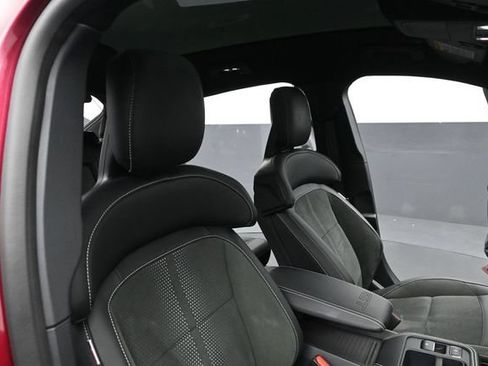 Certified 2025 Ford Mustang Mach-E GT AWD/4WD image 32