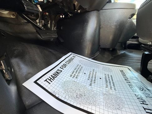 Used 2019 Chevrolet Express 2500 w/ Driver Convenience Package image 10