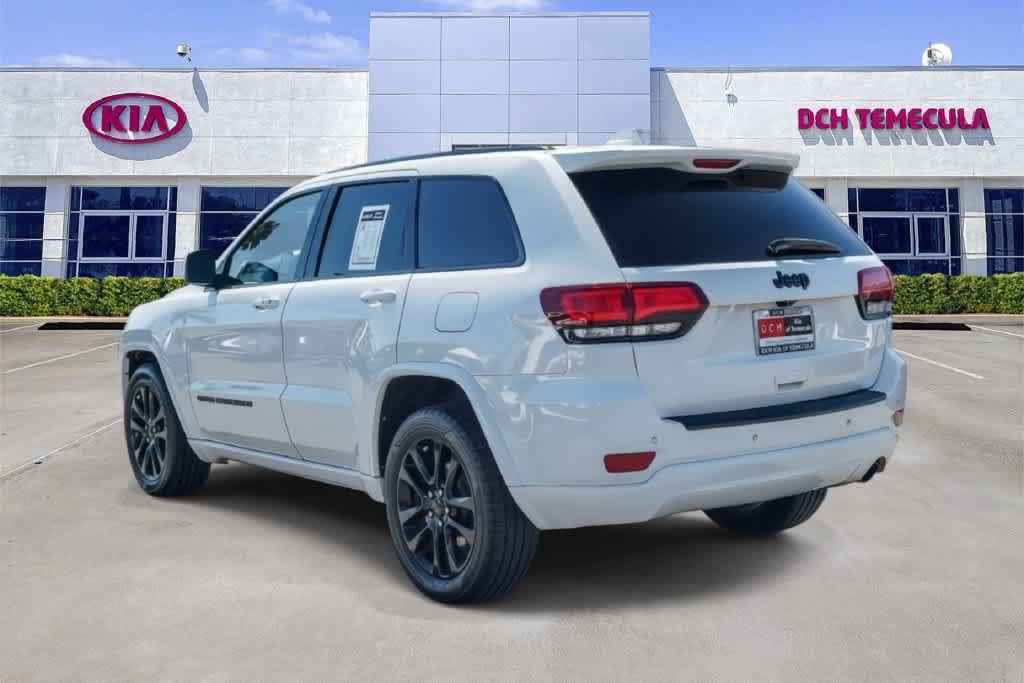 Used 2022 Jeep Grand Cherokee Laredo X RWD image 6