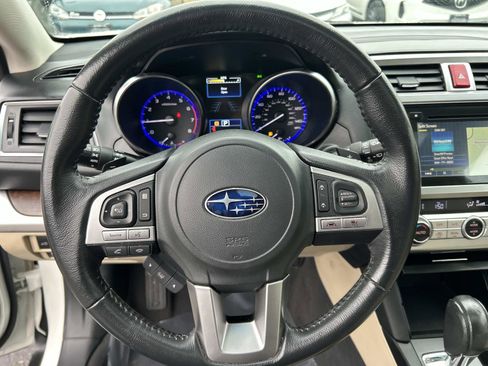 Used 2016 Subaru Outback 2.5i Limited image 23