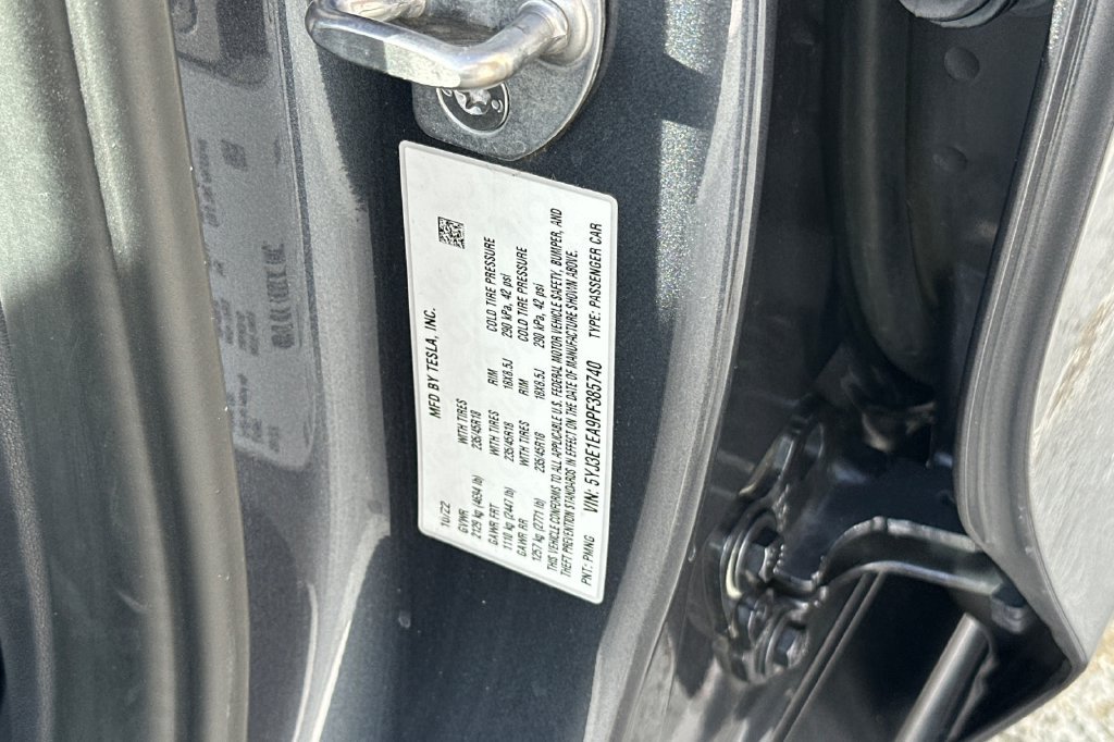 Used 2023 Tesla Model 3 Standard Range RWD image 27