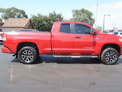 Used 2015 Toyota Tundra SR5 w/ TRD Off Road Package AWD/4WD image 6