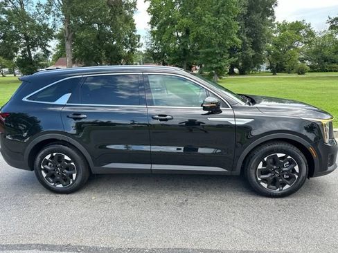 New 2026 Kia Sorento S w/ S Panoramic Sunroof Package FWD image 30