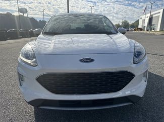 Used 2022 Ford Escape SEL w/ Technology Package video 2