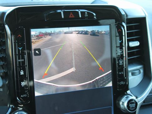 Used 2024 RAM 2500 Laramie image 15