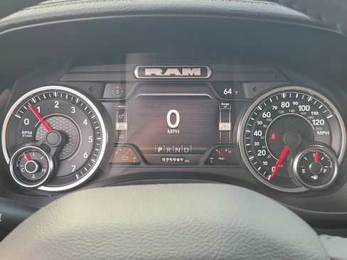 Used 2022 RAM 1500 Laramie image 29