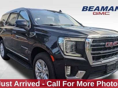 Used 2021 GMC Yukon SLT w/ SLT Premium Package