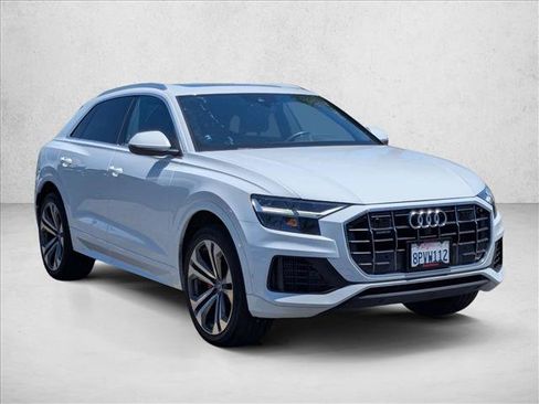 Used 2019 Audi Q8 Premium Plus w/ Premium Plus AWD/4WD image 3