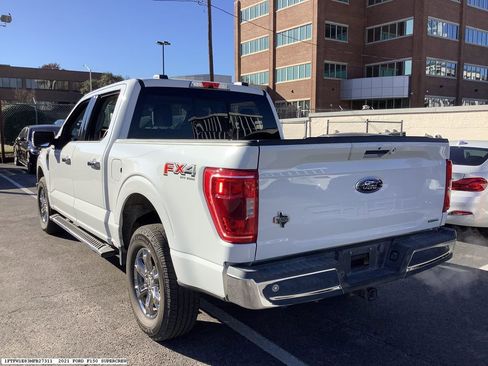 Used 2021 Ford F150 XLT w/ Equipment Group 302A High image 4
