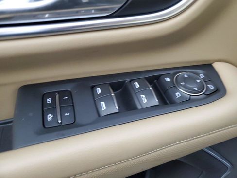 Used 2021 Chevrolet Tahoe Premier RWD image 20