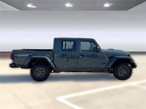 New 2026 Jeep Gladiator Sport image 8