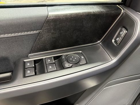 Used 2025 Ford F150 Lightning XLT w/ Max Trailer Tow Package image 15