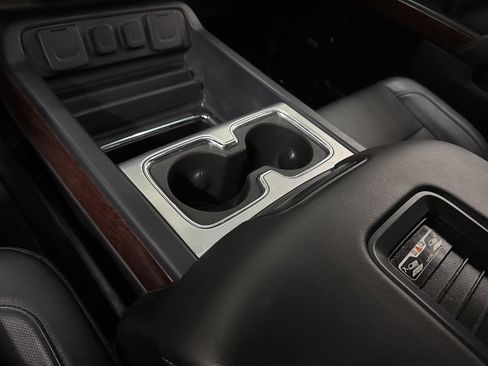 Used 2018 GMC Sierra 1500 SLT image 41