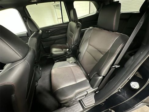 Used 2022 Honda Pilot Black Edition image 20