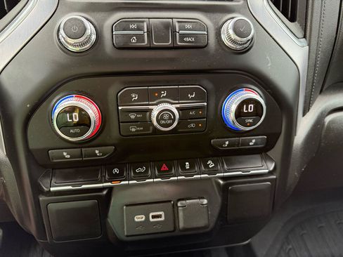 Used 2022 GMC Sierra 1500 Elevation AWD/4WD image 32