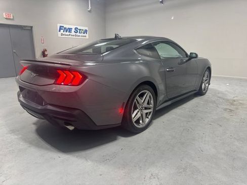 Used 2024 Ford Mustang Premium RWD image 5