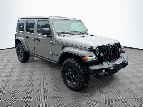 Used 2023 Jeep Wrangler Unlimited w/ Sun & Screen Package AWD/4WD image 4