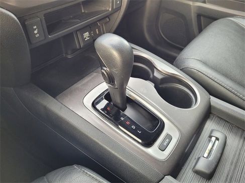 Used 2017 Honda Pilot EX-L image 12