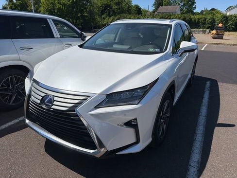 Used 2018 Lexus RX 450hL Luxury w/ Cold Area Package (CT) AWD/4WD image 2