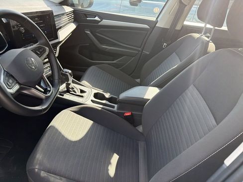 Used 2025 Volkswagen Jetta S image 6