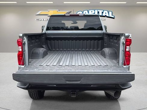 Used 2025 Chevrolet Silverado 2500 Custom w/ Custom Value Package AWD/4WD image 31