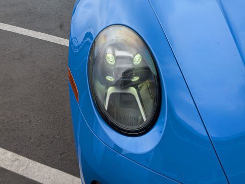 Certified 2022 Porsche 911 Carrera image 10